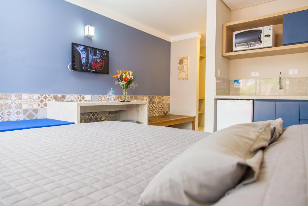 Spazio Marine Hotel - غواراتوبا المظهر الخارجي الصورة